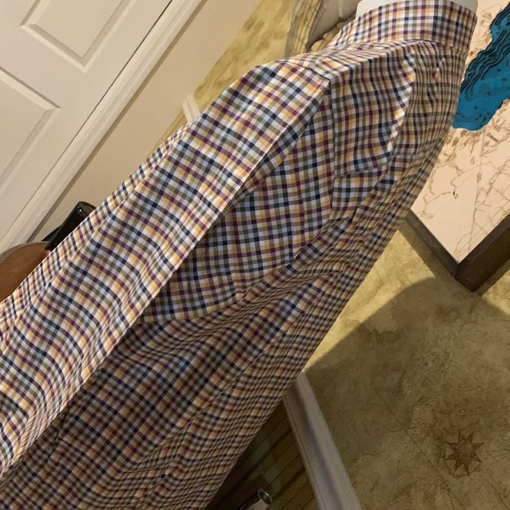 Robert Talbots classic button down. - Picture 5 of 13